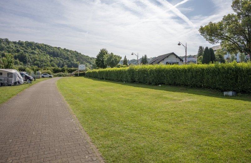 Pitch without electricity